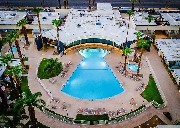 Cabin: Ocotillo Lodge